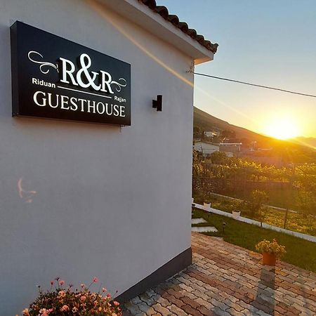 R&R Gesthouse Hotel Shiroka Bagian luar foto