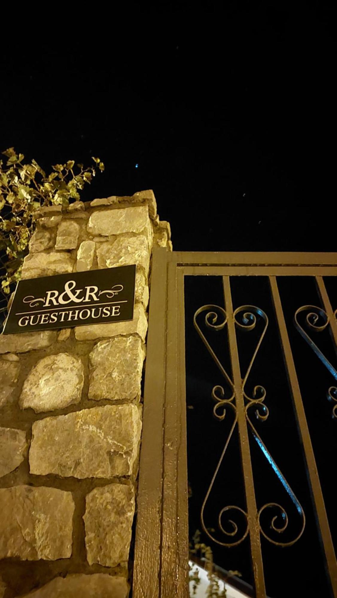 R&R Gesthouse Hotel Shiroka Bagian luar foto
